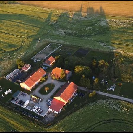 Folwark Malinowy Chrusniak Villa Bisztynek Bagian luar foto
