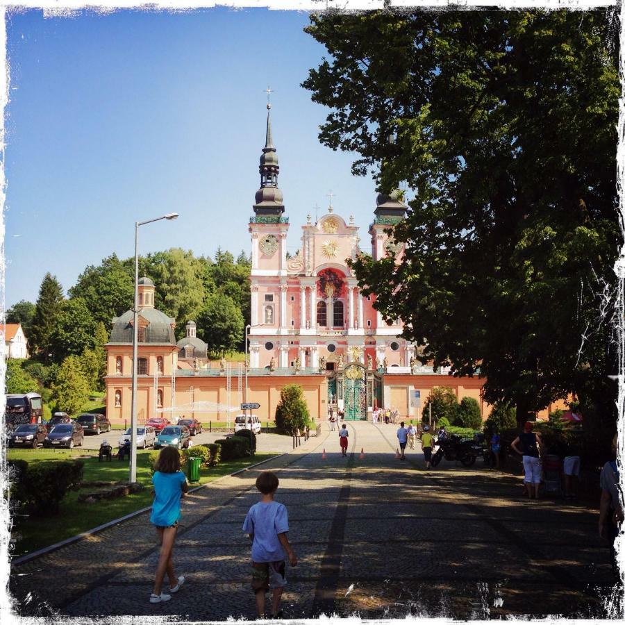 Folwark Malinowy Chrusniak Villa Bisztynek Bagian luar foto